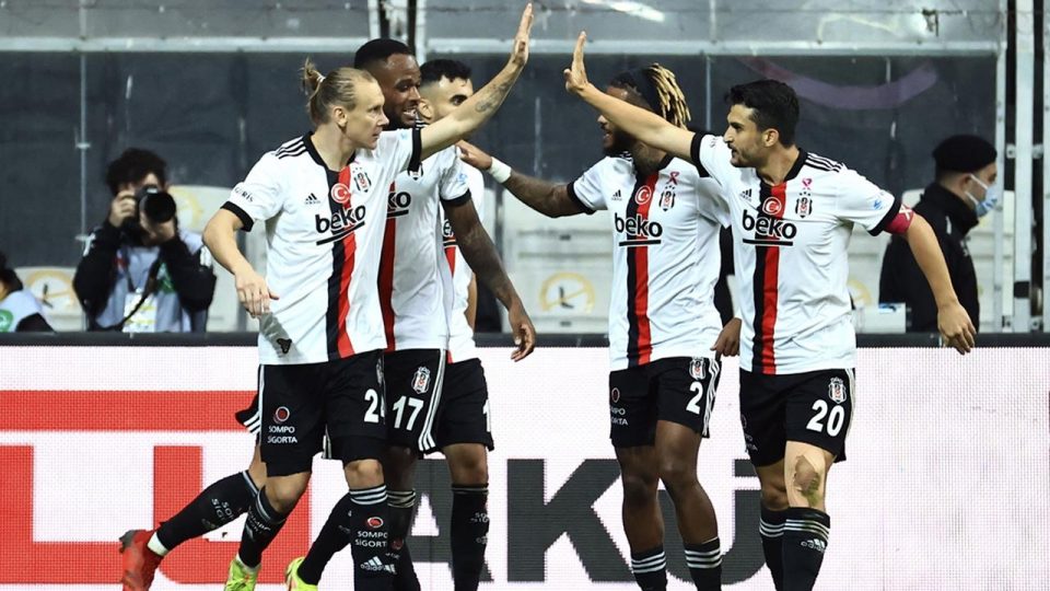 Beşiktaş Katar’a 5 eksikle gidiyor