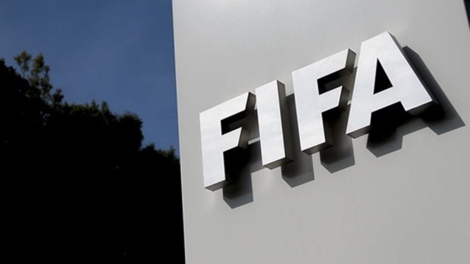 FIFA Endonezya’ya yaptırım uygulamayacak
