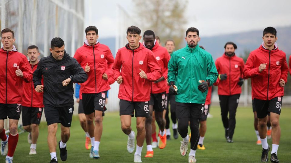 Sivasspor ligde 4 maçtır kazanamıyor